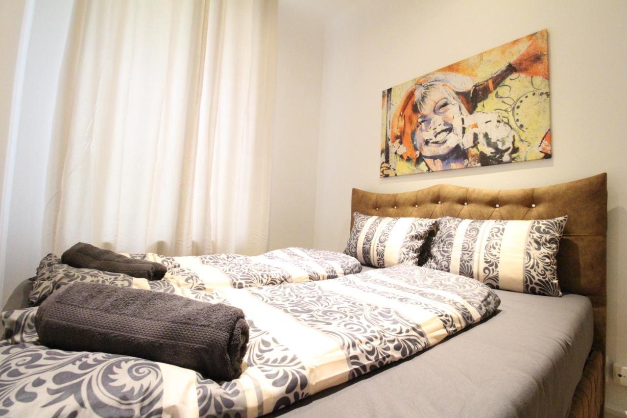 Private Double Bedroom Rf2 Wien Exterior foto