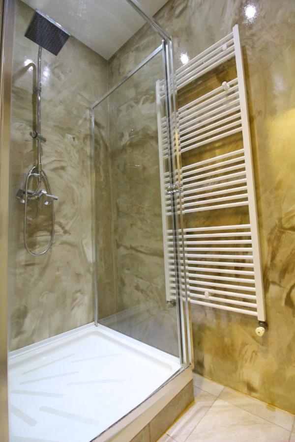 Private Double Bedroom Rf2 Wien Exterior foto